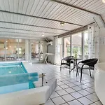 Stunning In With Sauna *