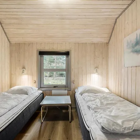 In With Sauna *